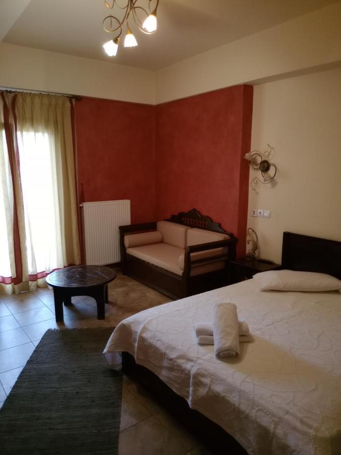 Hotel Erotas Áyios Dhimítrios Exteriér fotografie