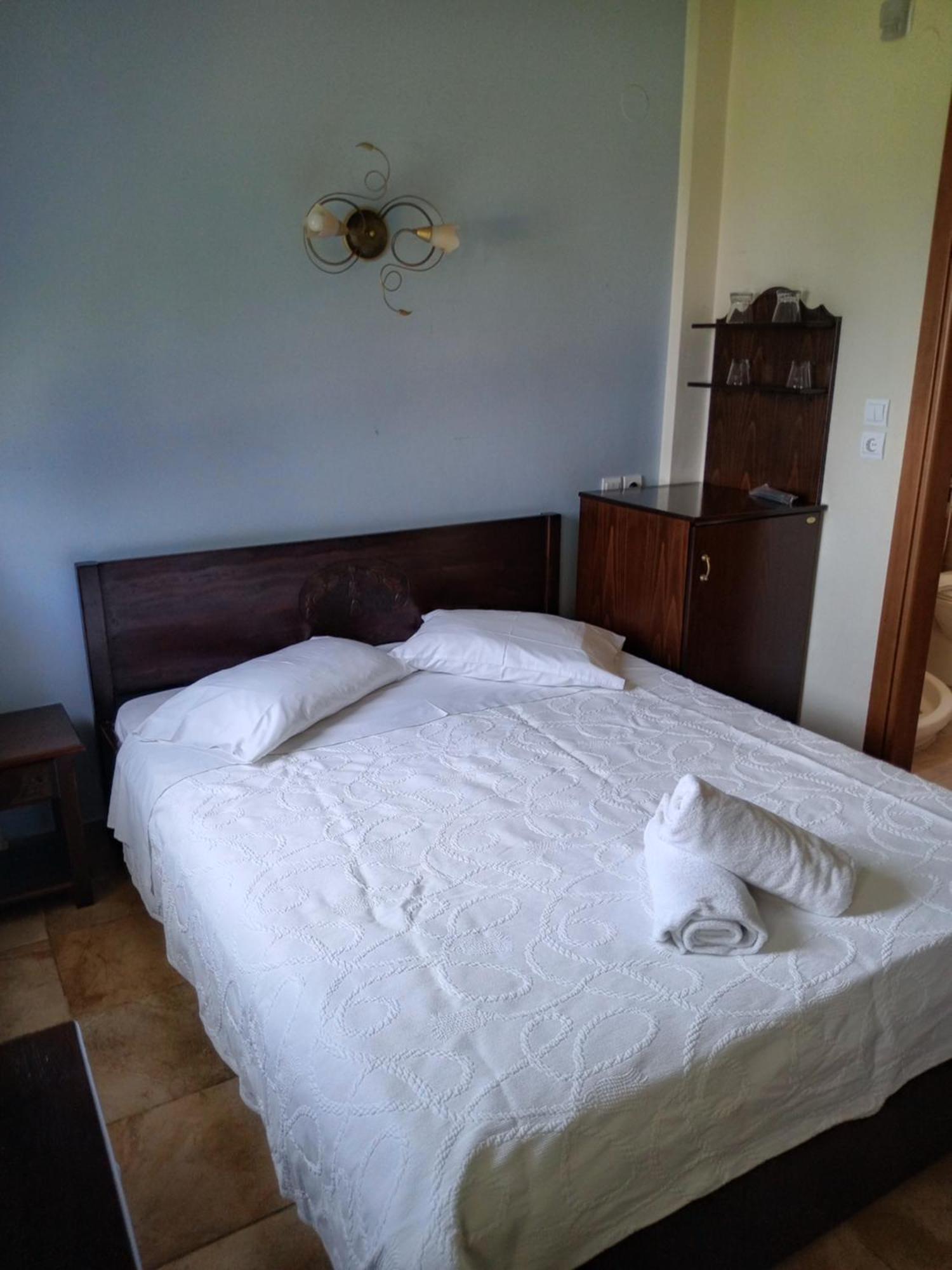Hotel Erotas Áyios Dhimítrios Exteriér fotografie